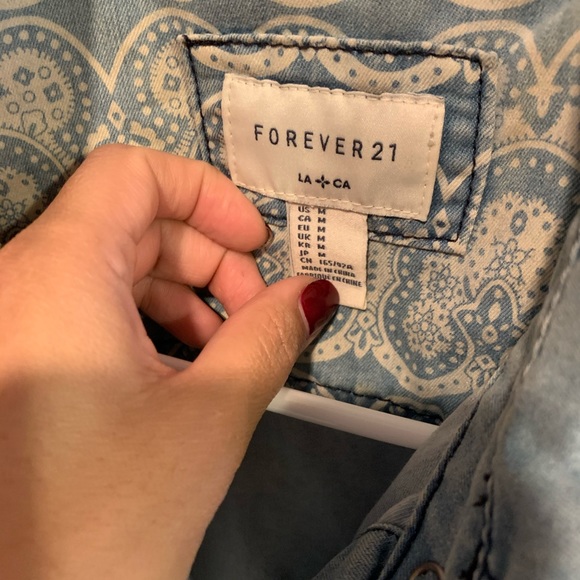 Forever 21 Denim Shirt - Picture 2 of 2